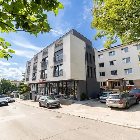 Old Town Bardakcije Skyline Design Apartamento