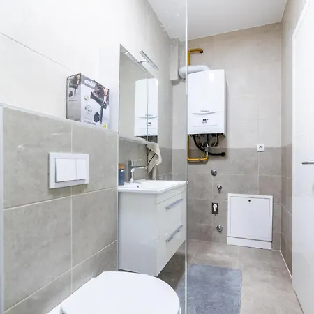 Old Town Bardakcije Skyline Design 公寓 塞拉耶佛