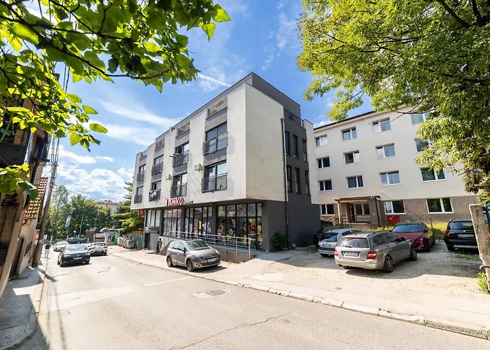 Old Town Bardakcije Skyline Design Apartamento