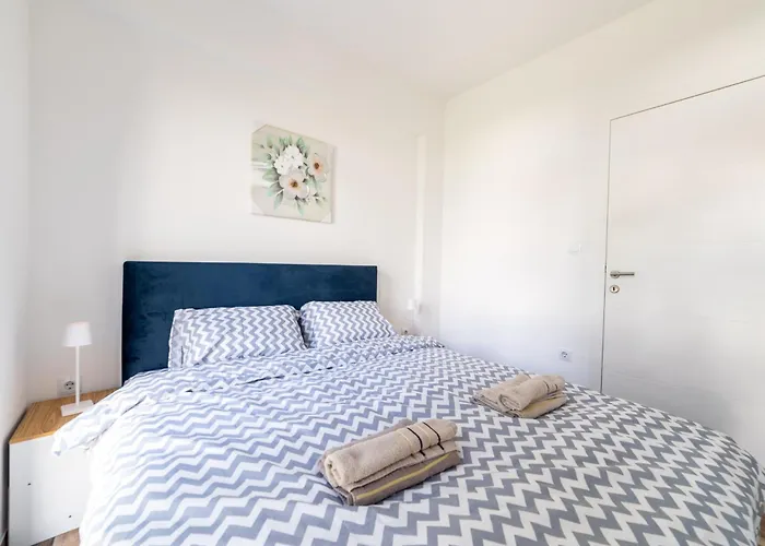 Old Town Bardakcije Skyline Design *